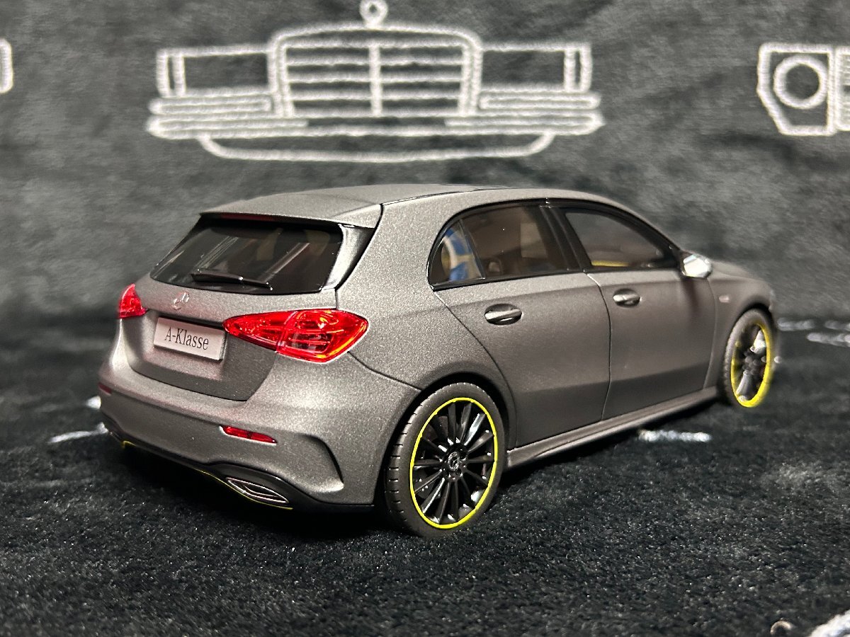 norev 1/18 Mercedes Benz A Class (W177) 2018 designo mountain gray　メルセデス　ベンツ　ノレブ　ミニカー_画像2