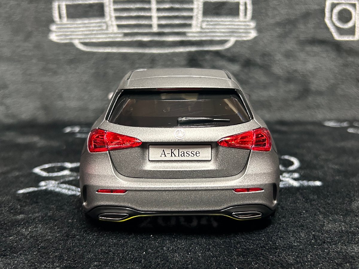 norev 1/18 Mercedes Benz A Class (W177) 2018 designo mountain gray　メルセデス　ベンツ　ノレブ　ミニカー_画像4