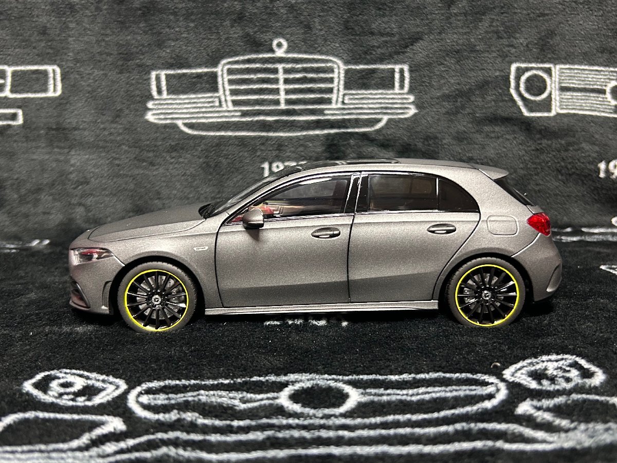 norev 1/18 Mercedes Benz A Class (W177) 2018 designo mountain gray　メルセデス　ベンツ　ノレブ　ミニカー_画像5