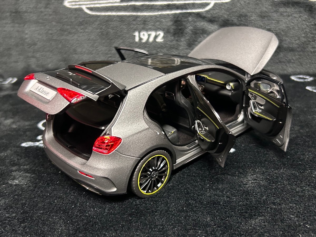 norev 1/18 Mercedes Benz A Class (W177) 2018 designo mountain gray　メルセデス　ベンツ　ノレブ　ミニカー_画像7