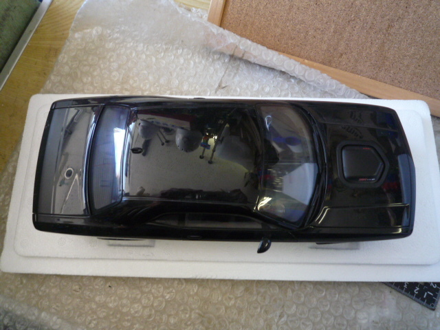 AUTOart Auto Art 1/18 Dodge Challenger 392 HEMIs кошка упаковка шейкер текущее состояние доставка товар включение в покупку не возможно 