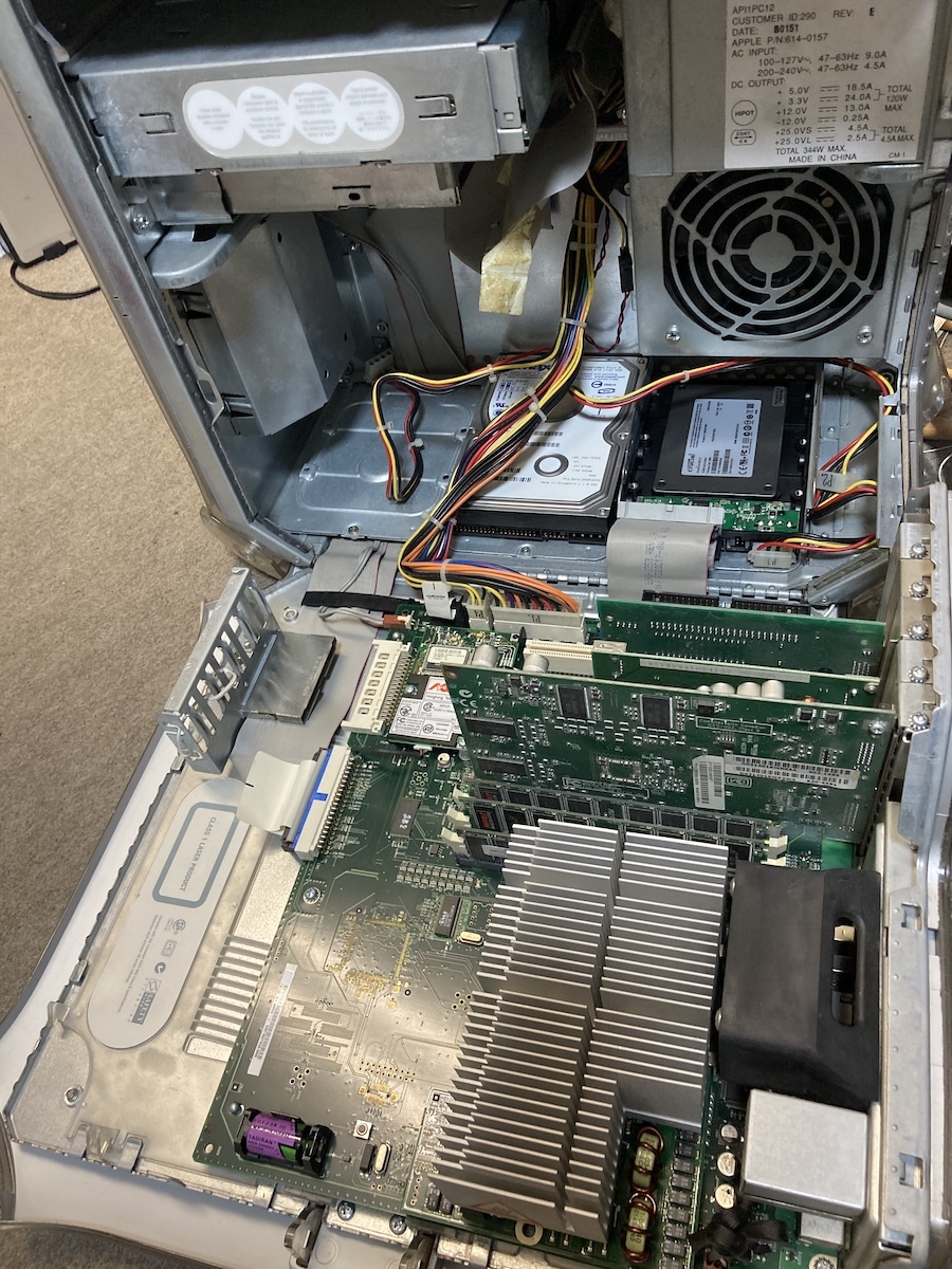Power Mac G4(QuickSilver 2002)デュアル 1GHz PowerPC G4 SSD 500GB OS9単起動 OH済み 動作良品_画像4