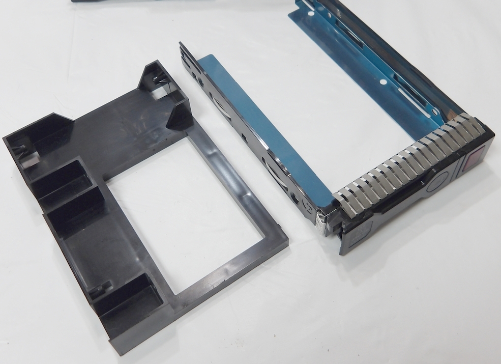 HP HDD　マウンタ　15K SAS　DS　600GB (651314-001 B) 3.5インチ 4個_画像5