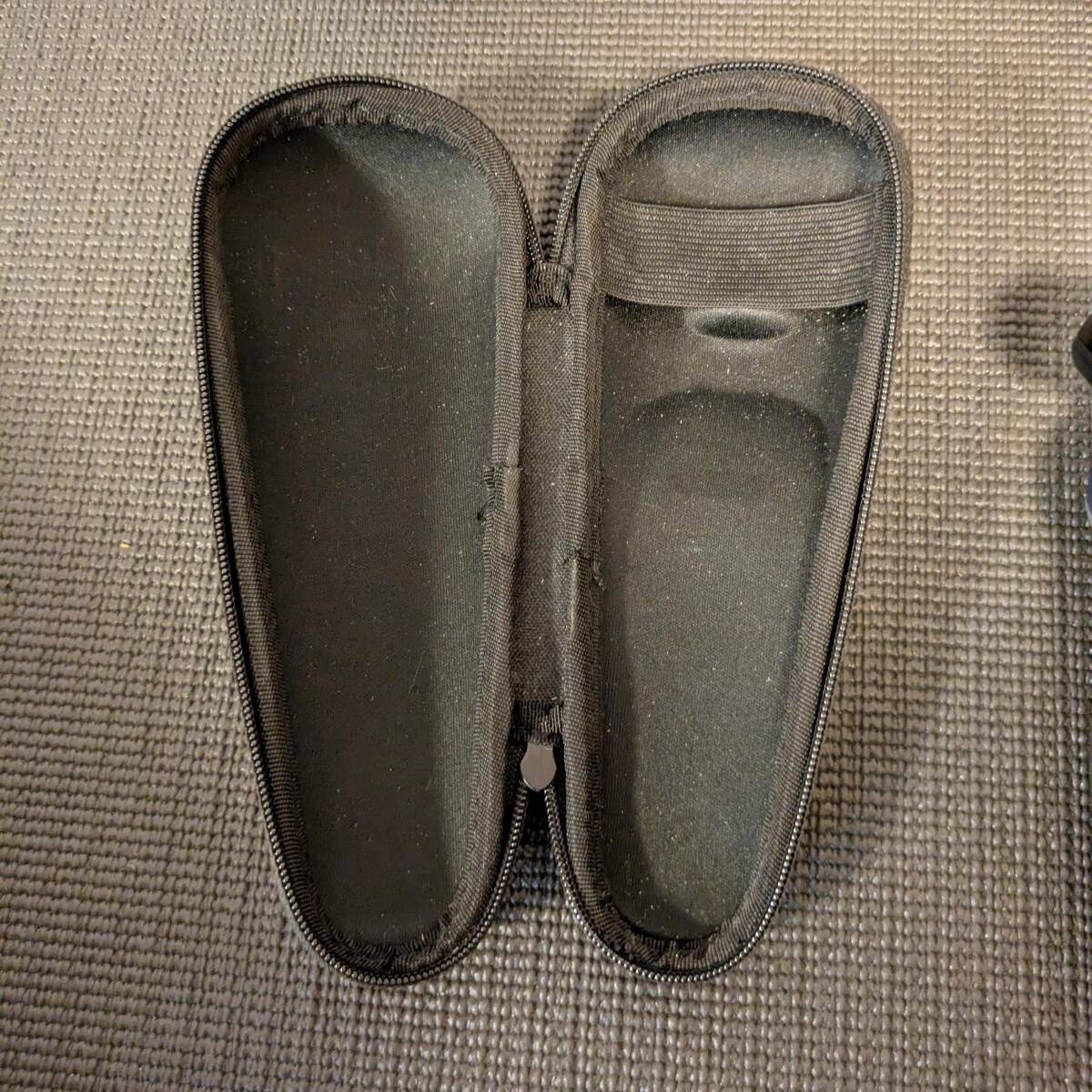 n088 BRAUN Series 9 sport+ 9350cc ブラウン 電動シェーバー アルコール洗浄 システム 中古 _画像7