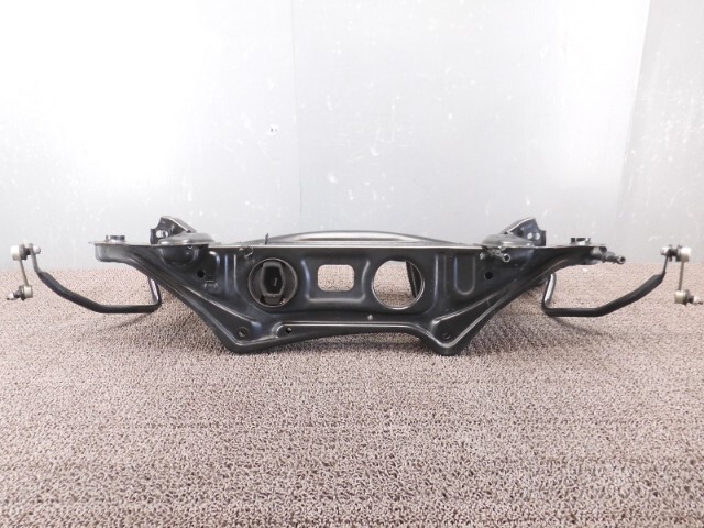 9217　トヨタ シエンタ　NCP175G　リアメンバー　リヤメンバー　スタビ付_画像4