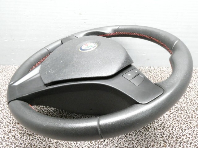 9291 Alpha Romeo Giulietta 940141 руль руль инфлятор нет