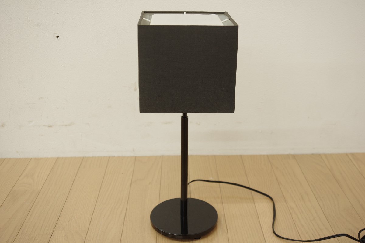 展示品 ヤマギワ SS261B スタンドライト ナイトスタンド デスクライト 間接照明 E17 セード スイッチ付き_画像5