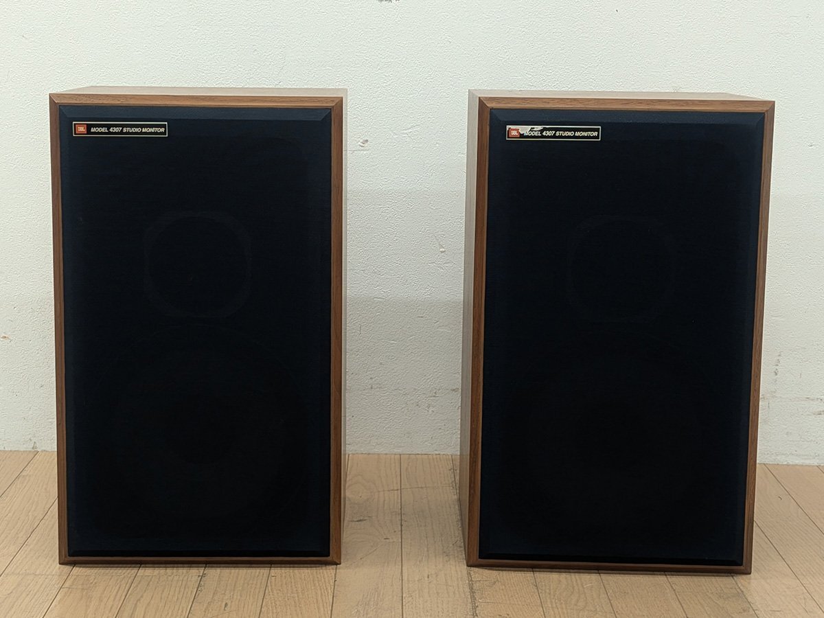 JBL 4307 スタジオモニター 3way3スピーカー ブックシェルフ型 バスレス 中古 音出し確認済