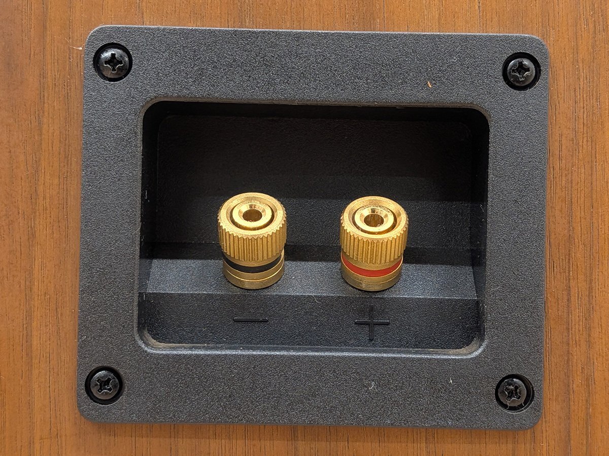 JBL 4307 スタジオモニター 3way3スピーカー ブックシェルフ型 バスレス 中古 音出し確認済