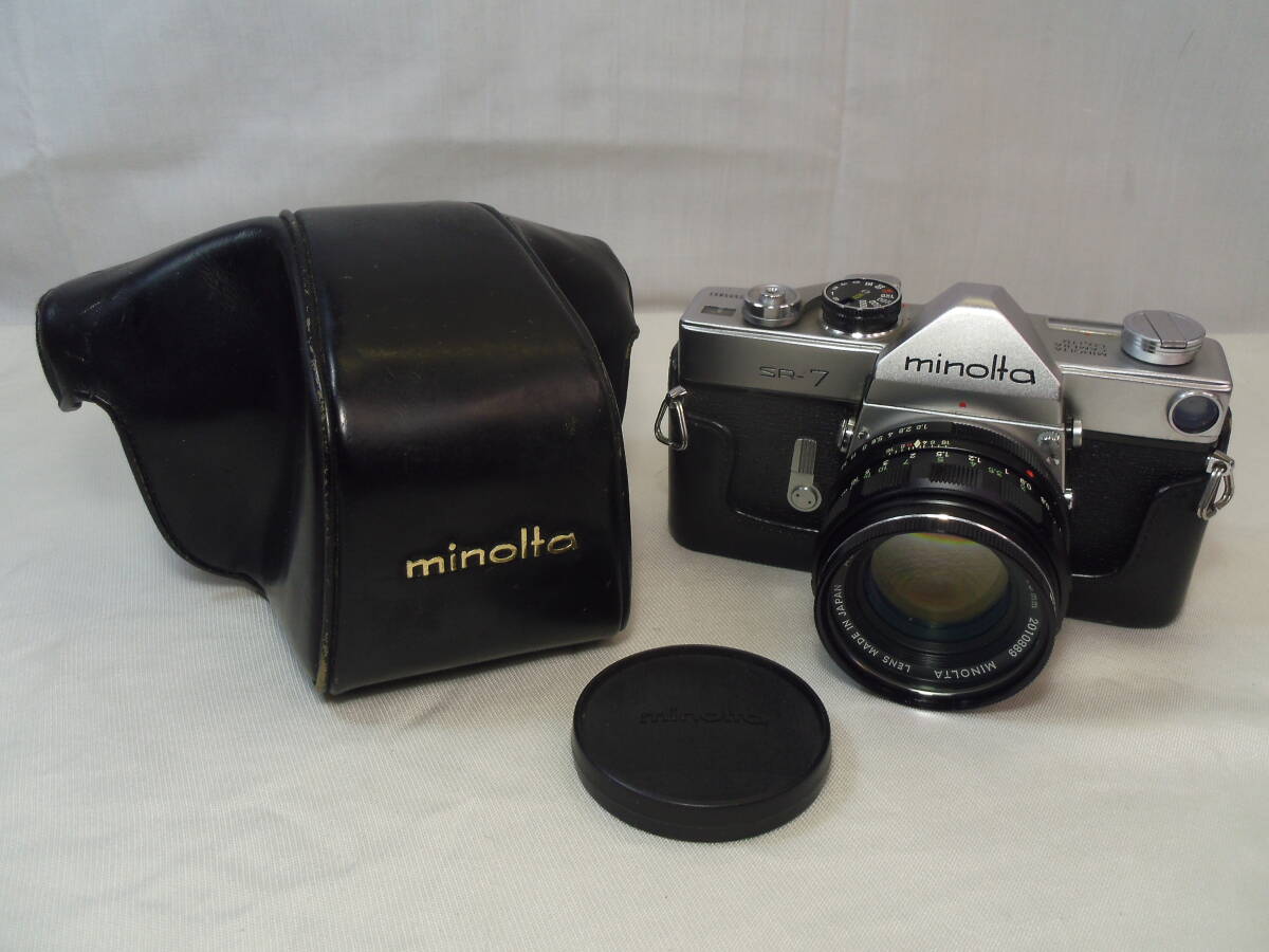 F76◇ミノルタ MINOLTA◇SR-7 + レンズ◇AUTO ROKKOR-PF 55mm F1.8◇フィルムカメラ 一眼レフ◇送料690円◇_画像1