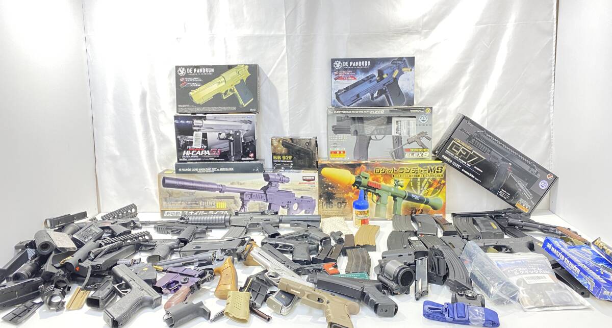 ジャンク品 ミリタリー まとめ売り トイガン BB弾 他 ハンドガン アサルトライフル サブマシンガン リボルバー スナイパーライフル 他_画像1