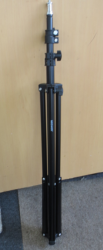 NEEWER プロ ライトスタンド アルミ合金製 撮影用スタンド 三脚　ポータブル ケース付き 札幌 北20条店_画像3