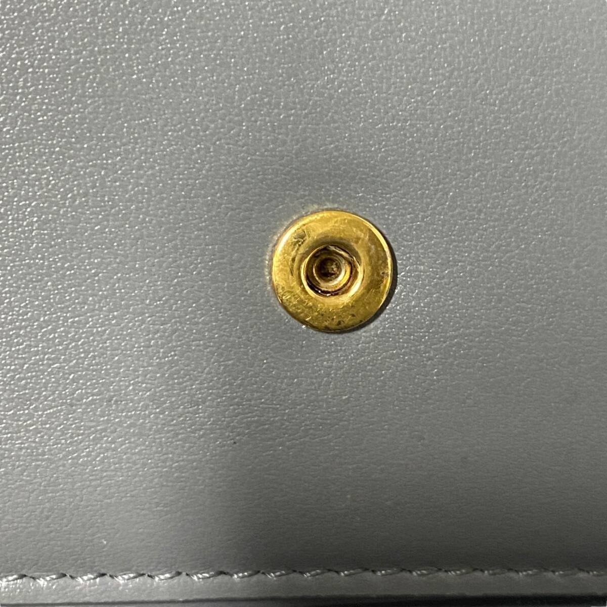 【中古品】CELINE スモール スモール トリフォールドウォレット ペブル 10B573BEL セリーヌ 三つ折り財布 グレー 留め具難有 KK95197RK_画像5