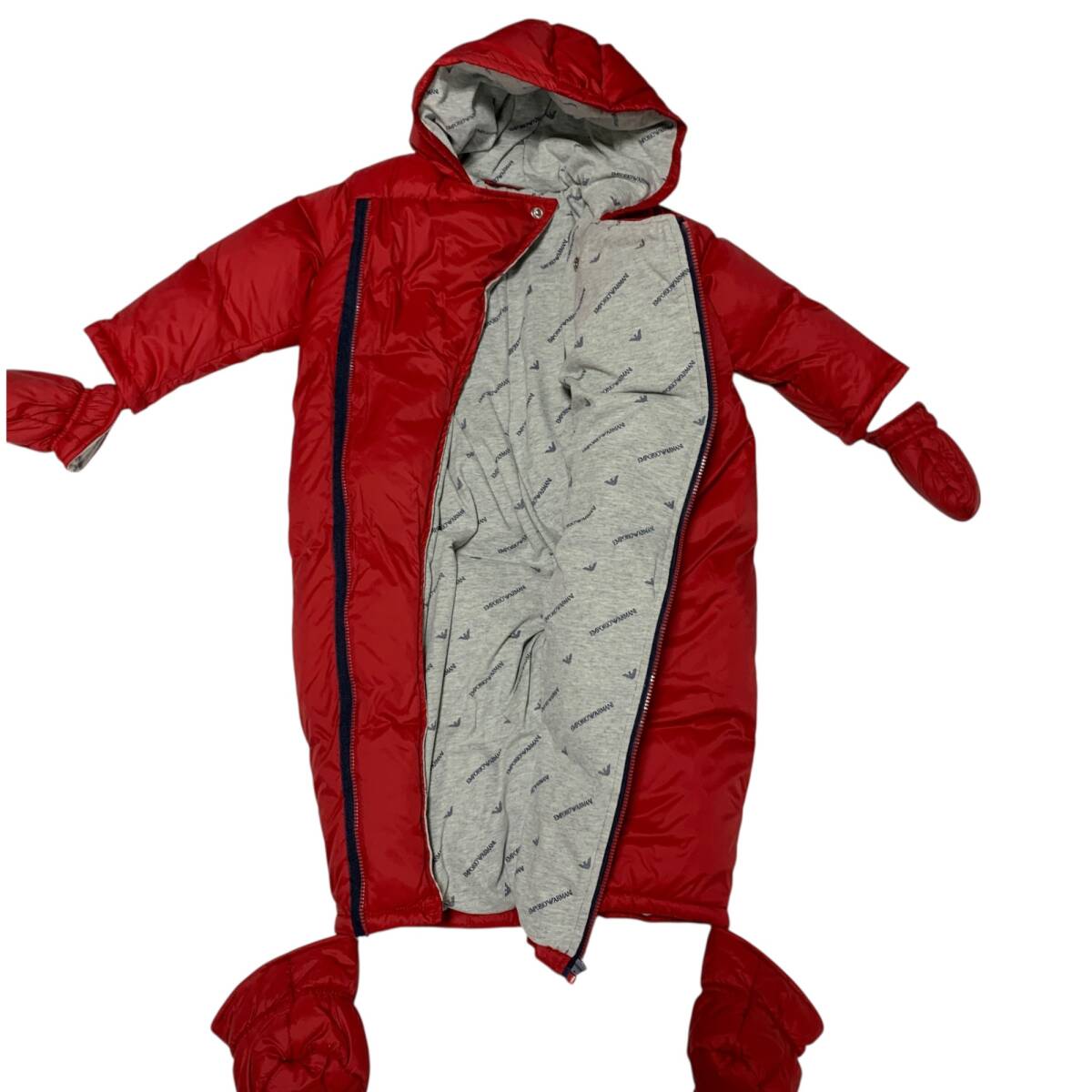 * не использовался товар *EMPORIO ARMANI Emporio Armani Kids 6GHL03 1NUMZ красный down детский комбинезон защищающий от холода Jump костюм 12M/74CM V100461VR