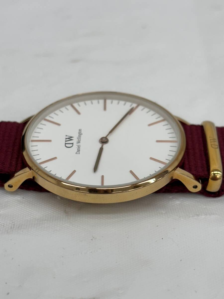 [ работоспособность не проверялась товар ] Daniel we Lynn тонн /DanielWellington наручные часы ремень : красный / голубой с коробкой SMT2065Y