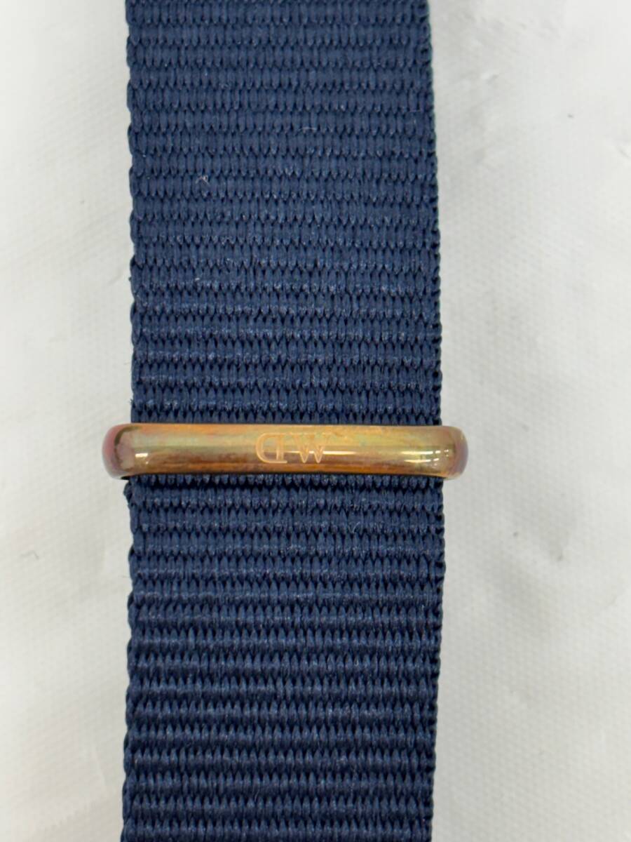 [ работоспособность не проверялась товар ] Daniel we Lynn тонн /DanielWellington наручные часы ремень : красный / голубой с коробкой SMT2065Y