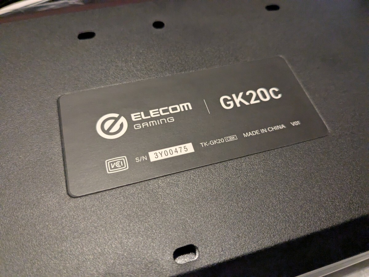 ◎0710u2539 エレコム ゲーミングキーボード 有線 メカニカル 青軸 日本語配列 テンキーレス ブラック TK-GK20CBK_画像7