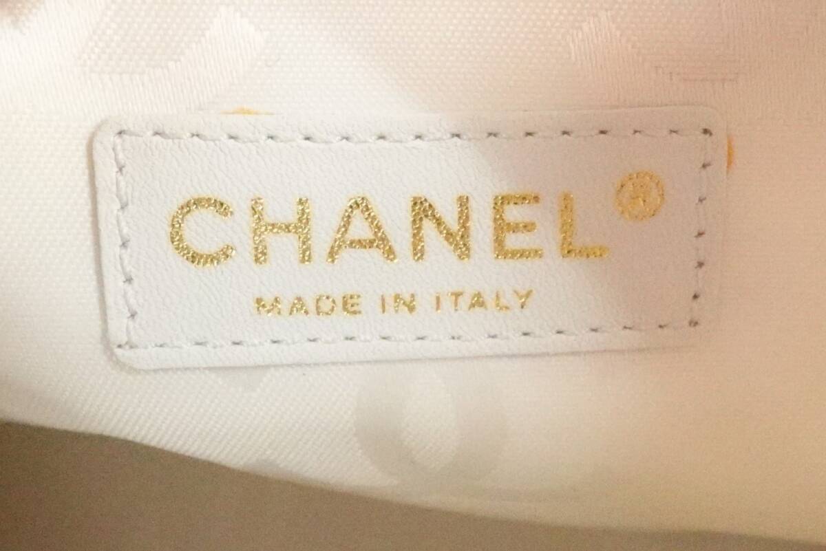 CHANEL シャネル ココマーク エナメル バッグ トリプル ハンドバッグ ロゴ ギャランティーカード付 ブランド ピンク系_画像9