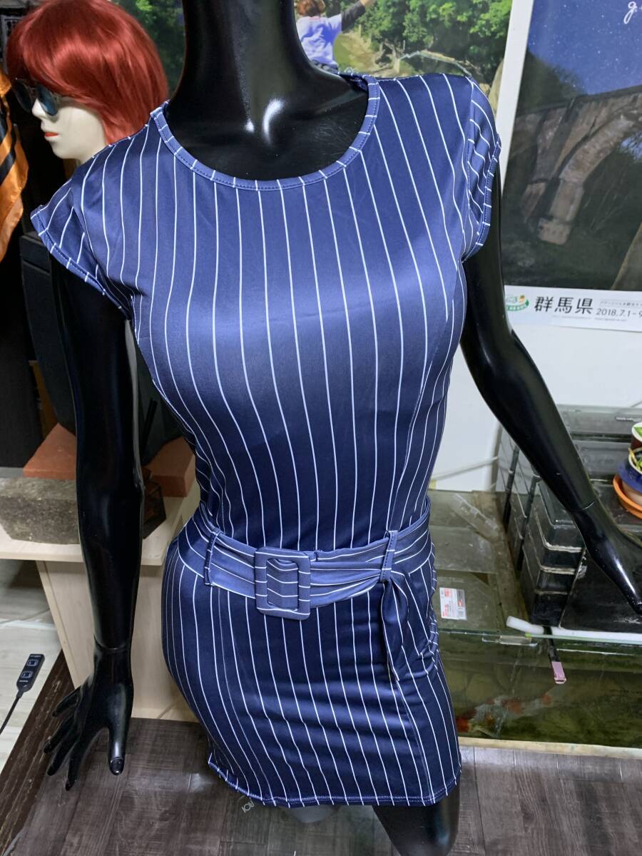 新品 なめらか 光沢 つるつる ストレッチ ストライプ ボディコン ワンピ