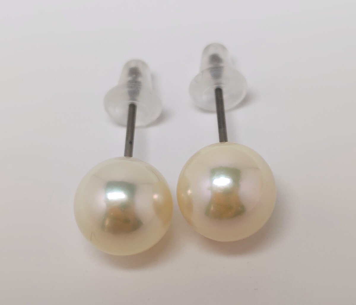本真珠☆お買い得☆P志摩専科☆無調色☆アコヤ真珠☆8.2㎜☆純チタンパールピアス_画像2