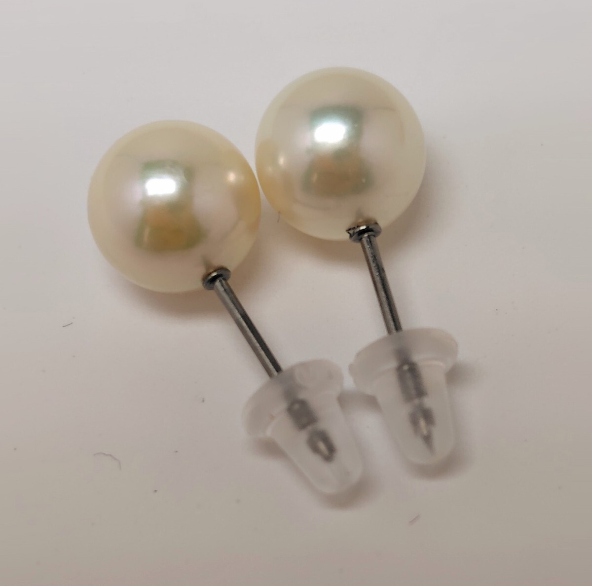 本真珠☆お買い得☆P志摩専科☆無調色☆アコヤ真珠☆8.2㎜☆純チタンパールピアス_画像3