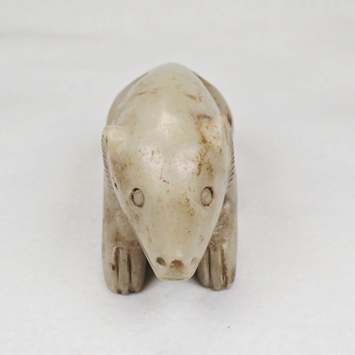 古美術 漢白玉 手彫 玉熊 置物 迫力 重厚_画像2