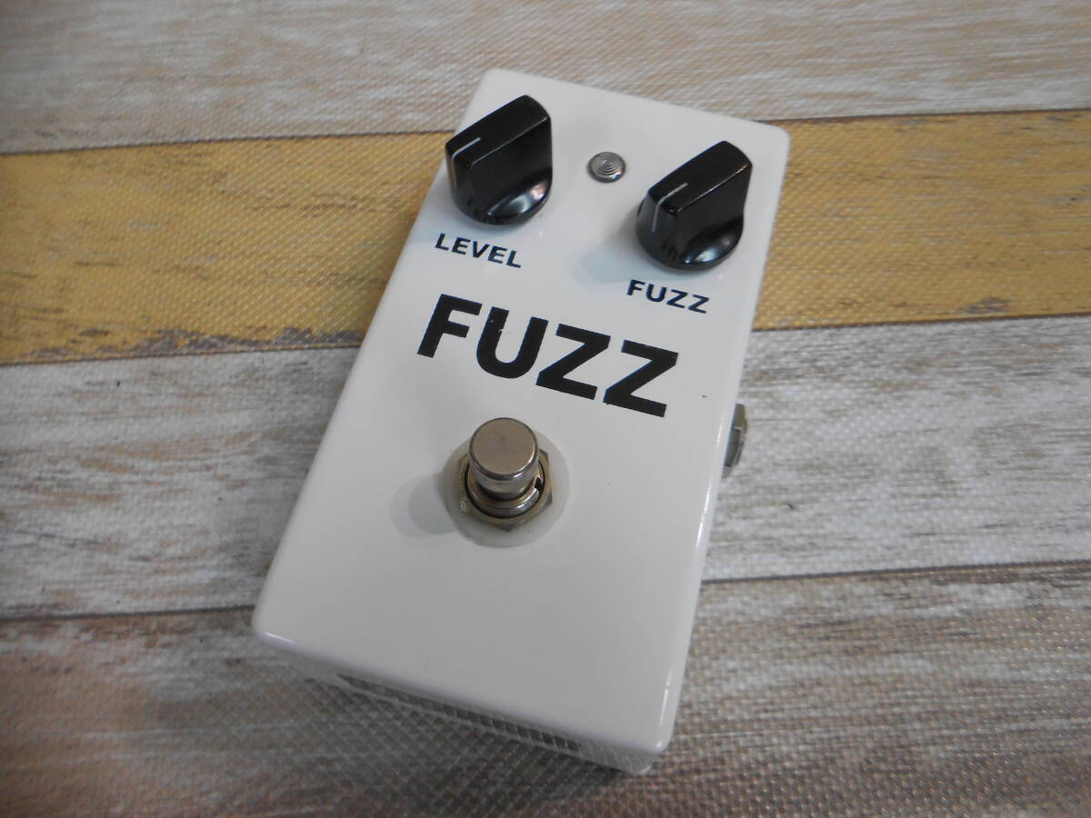 ～USA製～【AREA51】エフェクター　FUZZ/ファズ_画像1
