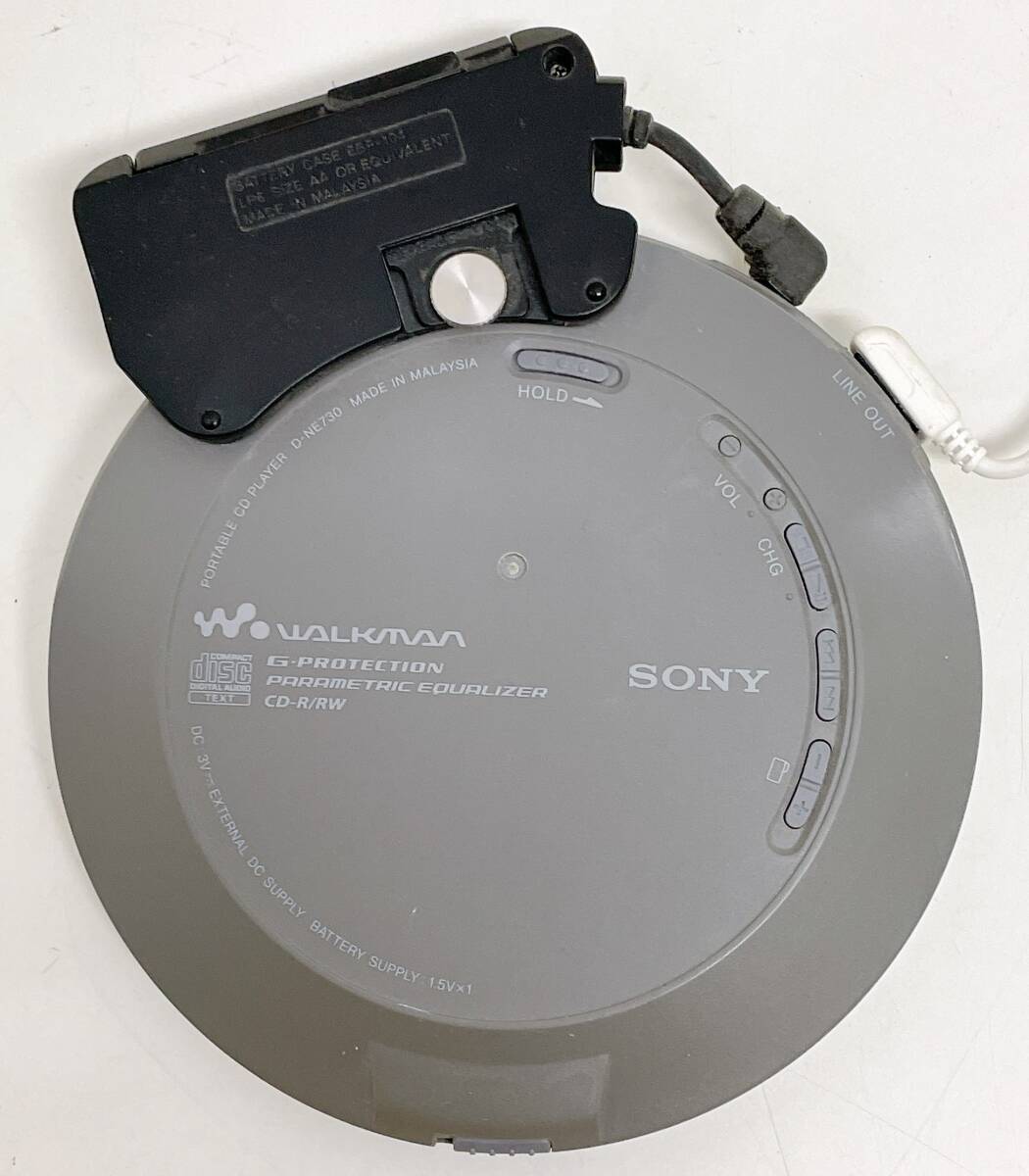 ☆【SONY◆ソニー CDウォークマン D-NE730】オーディオ機器 /ポータブルCDプレーヤー /シルバー /★試聴OK /A79-428_画像3