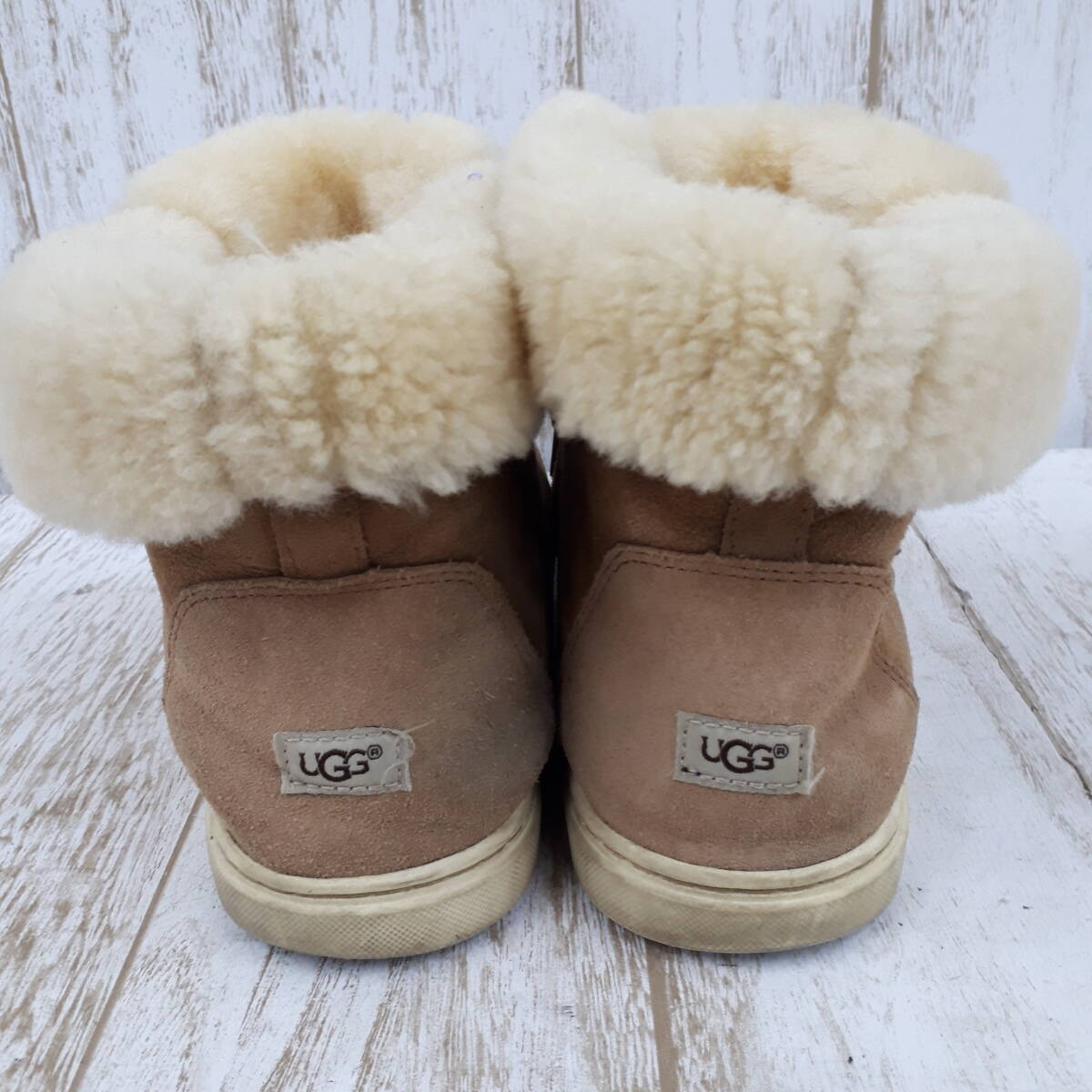 靴866-194♪【80】UGG アグ ボアスニーカー 25㎝ 1016956_画像3