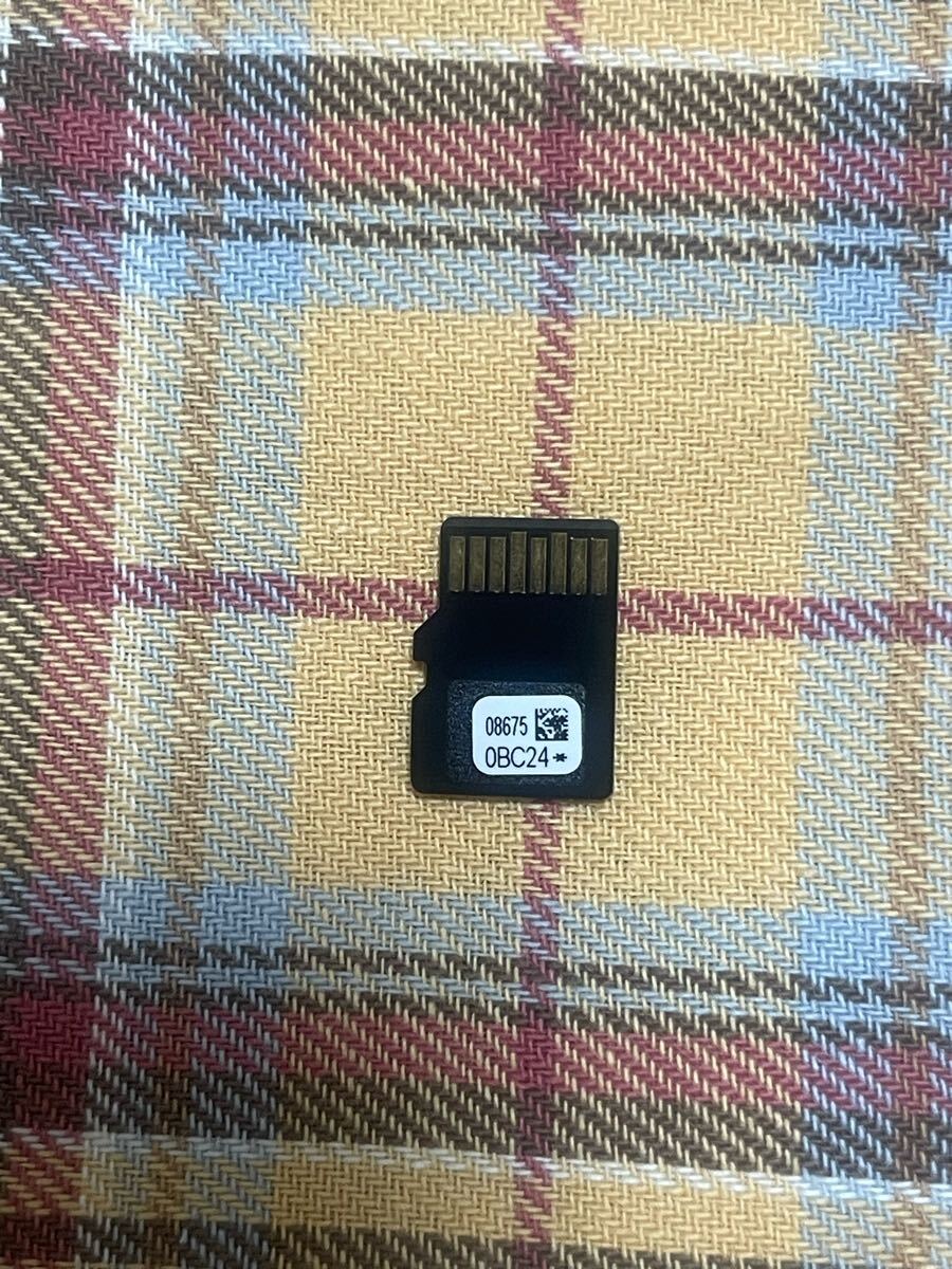トヨタ純正ナビ　NSZN-W64T 地図SDカード　2022年秋版　 08675-0BC24 動作確認済みです。_画像2