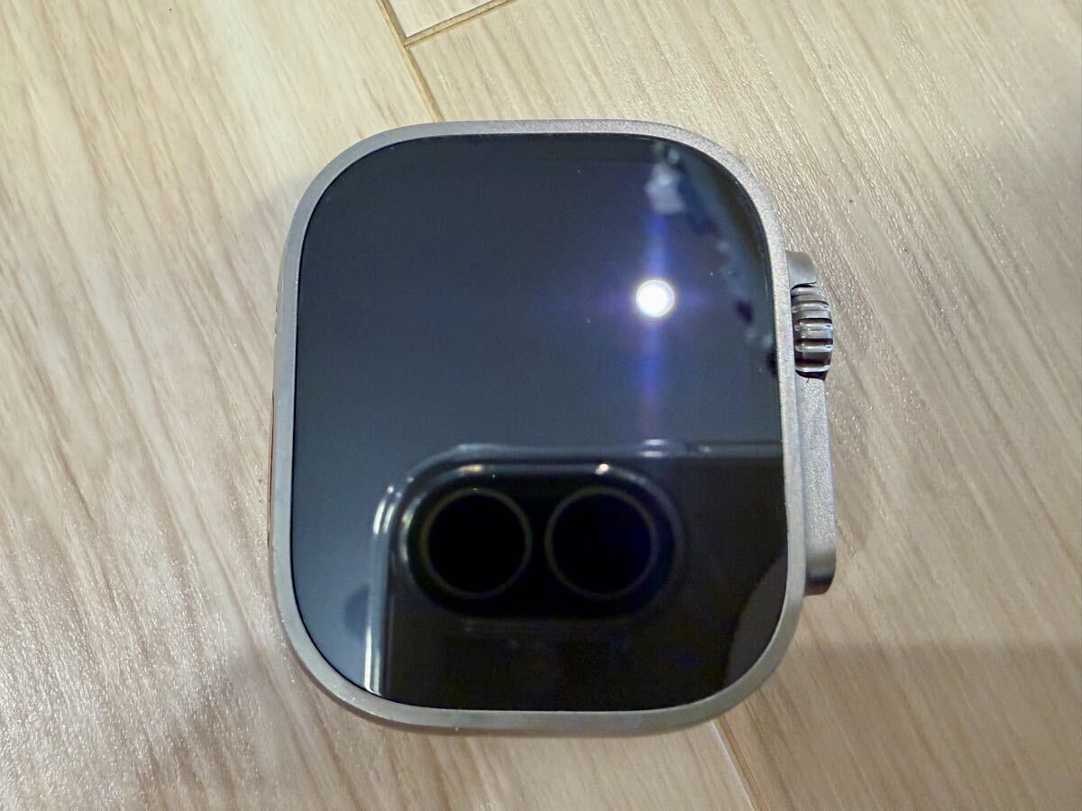 ★美麗 Apple Watch Ultra 49mm GPS+Cellular チタンケース 本体＋PITAKAカーボンバンド＋ESR保護ケース付 箱・クレードル完備 動作良好_画像3