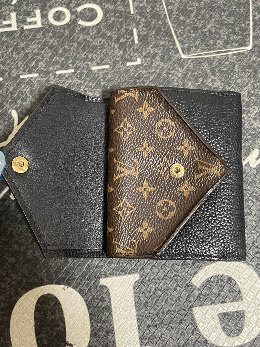 ルイヴィトン モノグラム レザー 三つ折り財布 ドゥブルⅤコンパクト トリヨン 財布 M64420_画像5
