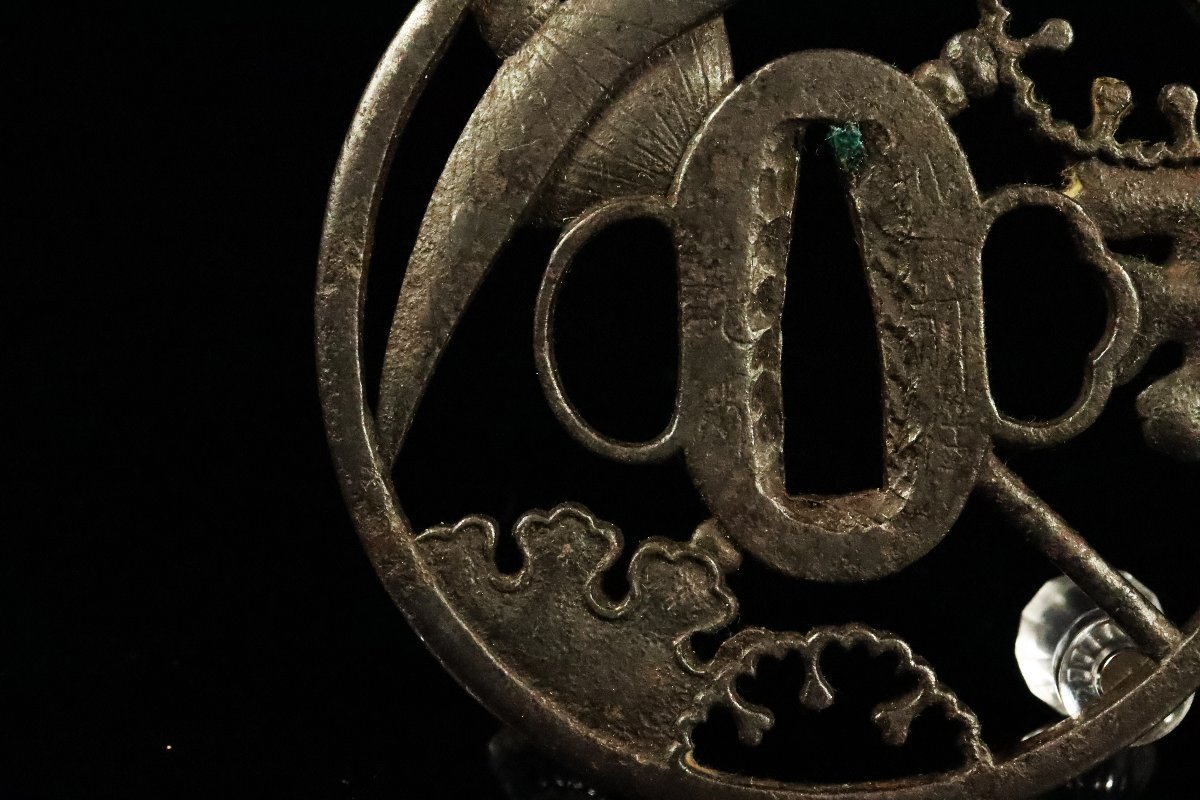 [ASAHI] редкий металлический .. сырой гарда меча металлический земля круг форма . снег .. нет . -слойный толщина название товар старый дом магазин . collector сброшенный товар [710175qy]