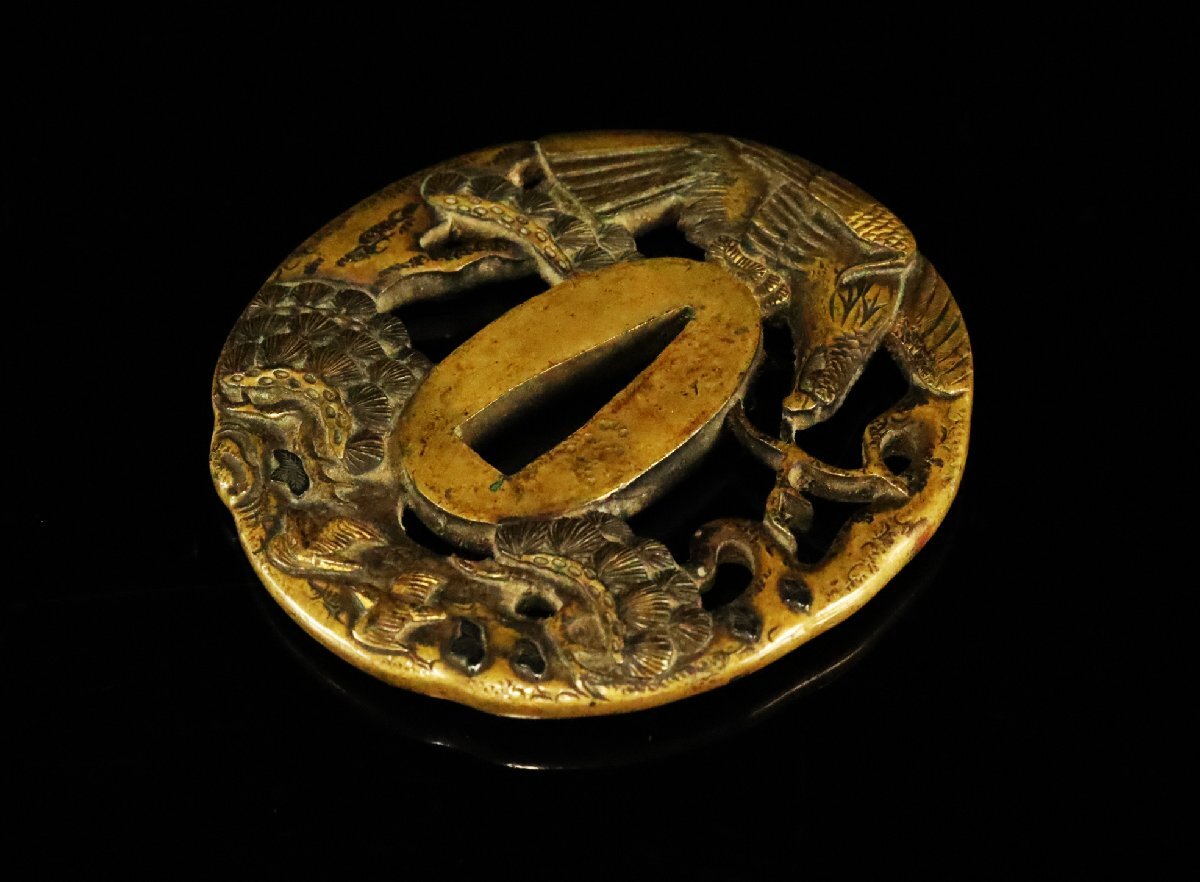 [ASAHI] меч гарда меча элемент медь земля высота мясо гравюра ястреб map земля . гарда меча первоклассный маленький . структура меч оборудование товар [710123qr]