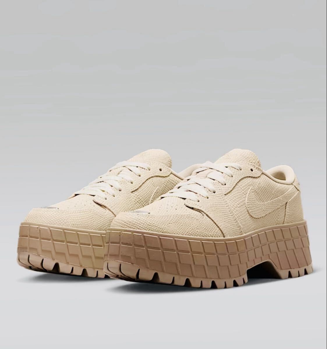 ☆送料込■新品27.0cm■ナイキ エア ジョーダン 1 ブルックリン LOW AIR JORDAN 1 ラタン/デザートカモ WMNS 厚底【定価.23650円】_画像10
