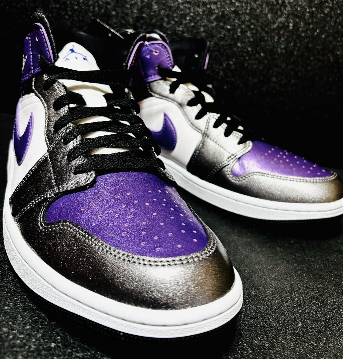 ☆送料込■新品26.0cm■ナイキ エア ジョーダン１MID ホワイト/ブラック/グレープアイス AIR JORDAN 1 WMNS【定価.20350円】_画像6