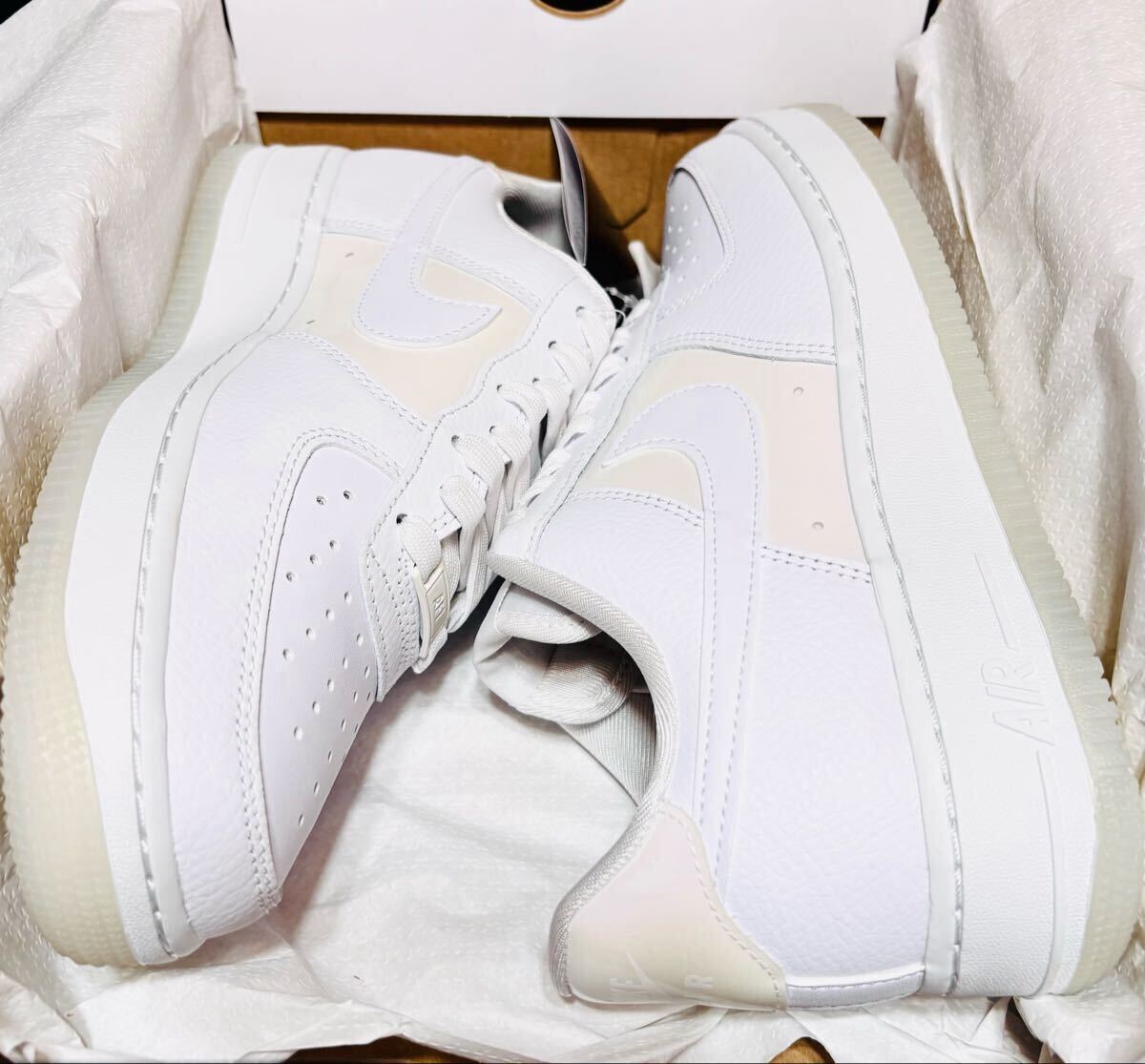 ☆送料込■新品26.0cm■ナイキ エア フォース 1 07 ホワイト/マルチカラー/ゴースト/レインボー NIKE 【定価.16500円】_画像3