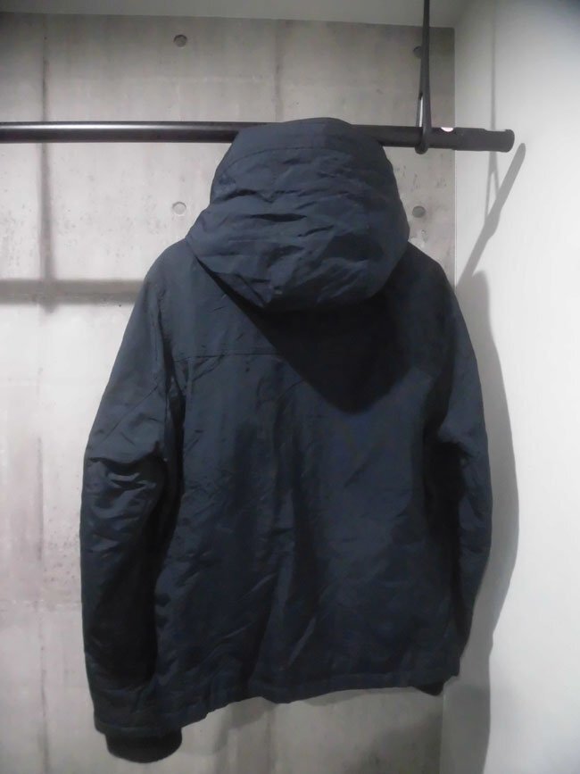 ABERCROMBIE アバクロンビー アバクロ A&Fロゴ刺繍 フード付き リブ ナイロン ジャケット L/フーディ ブルゾン/リブジャケット/紺/メンズ_画像3