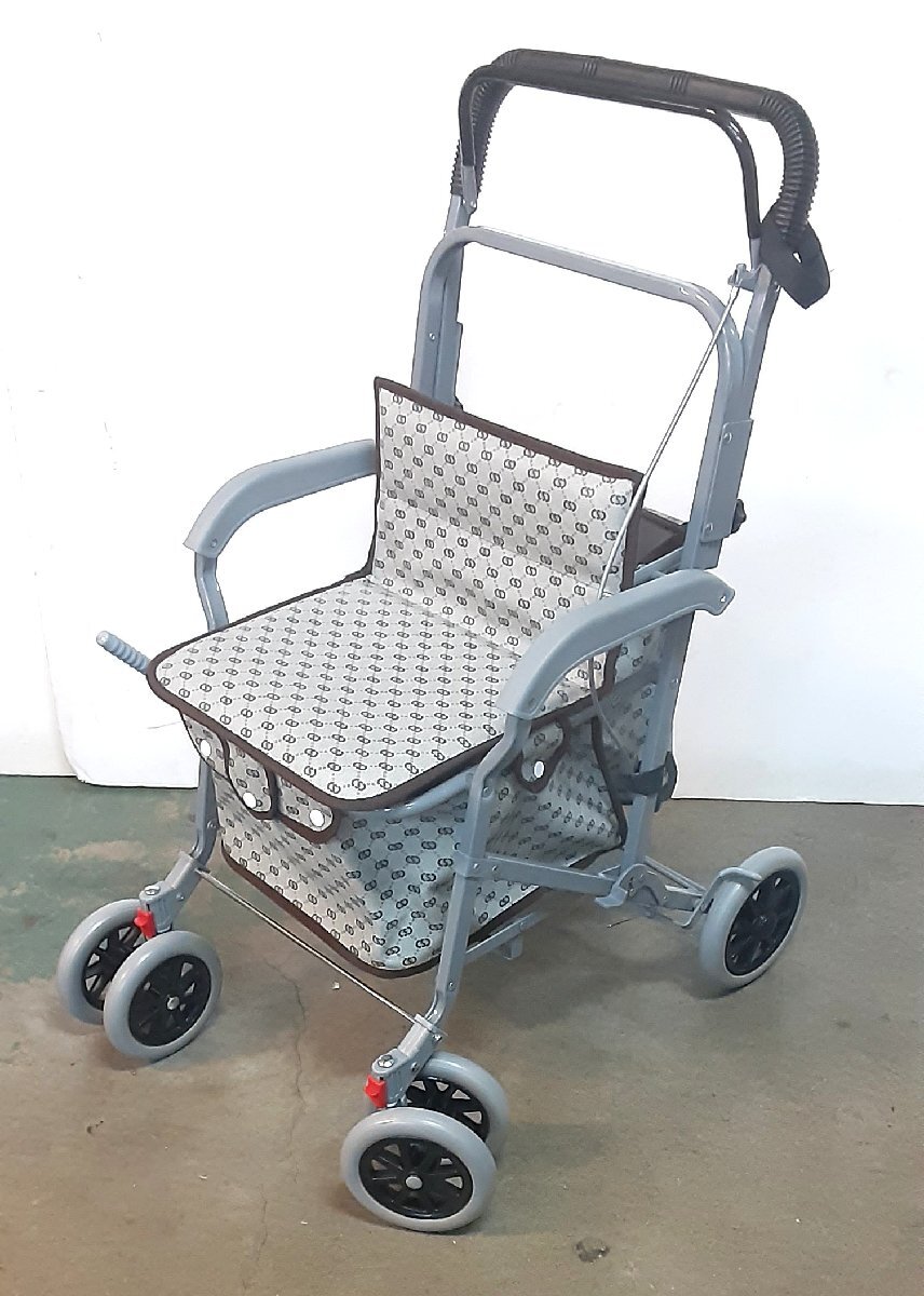  товары для ухода коляская для ходьбы коляска для пожилых складной тип общий через руль. высота регулировка есть поясница .. час. . машина тормоз есть не использовался 101709 *