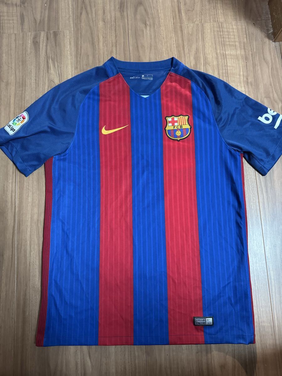 ☆美品☆バルセロナ☆16-17ホーム☆スポンサー無しモデル☆_画像1