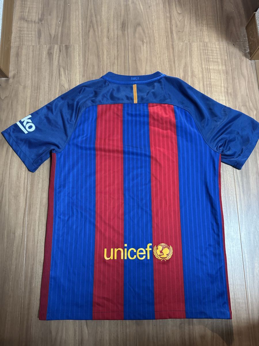 ☆美品☆バルセロナ☆16-17ホーム☆スポンサー無しモデル☆_画像2