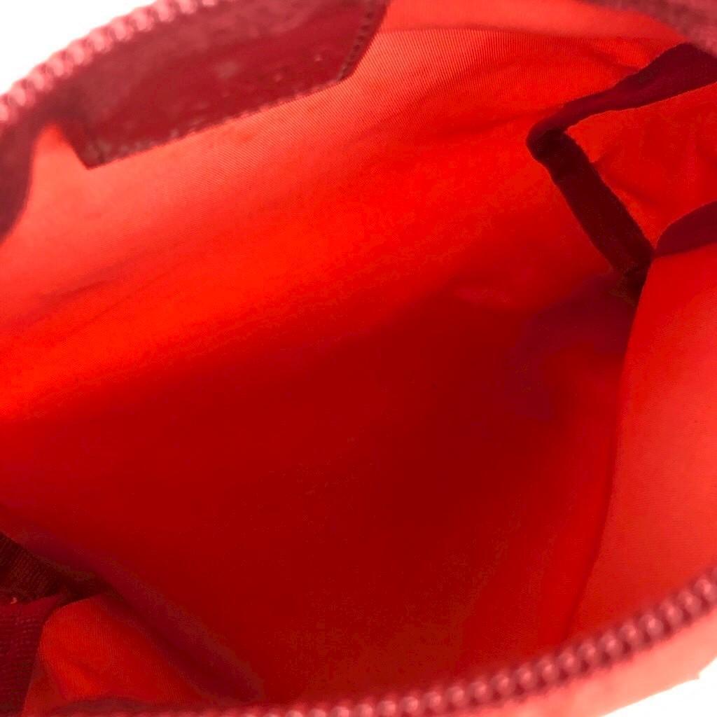 PRADA プラダ ポーチ 小物入れ レッド レディース ブランド　送料無料　人気　ブランド　定番　鑑定済　高級　正規品_画像7