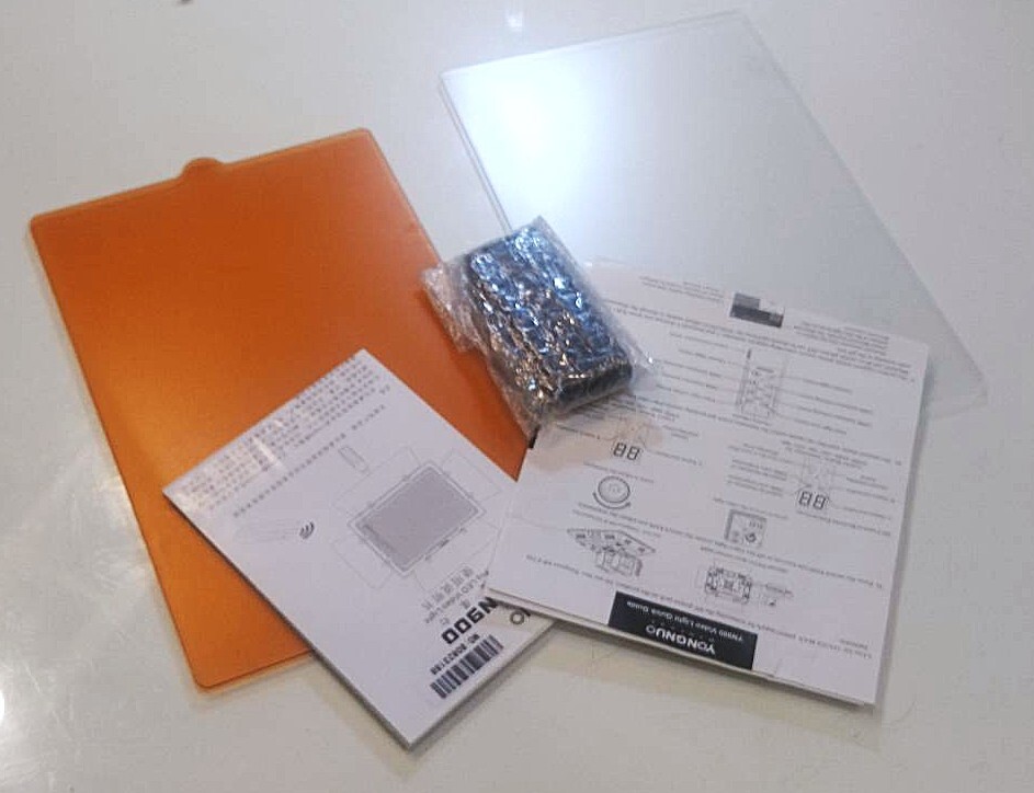 Yongnuo YN-900 LEDビデオライト LEDを900球搭載3200K/5500K■充電式バッテリー2個■充電器■AC電源アダプター付き■ビデオカメラ撮影照明_画像4