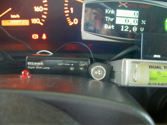 PIVOT SSL-M レッドLED 希少 ピボット オートシフトランプ 中古品★ASL-M HKS ブリッツ VSC ブースト タコメーター レッド ノブ ASL-MR _画像8