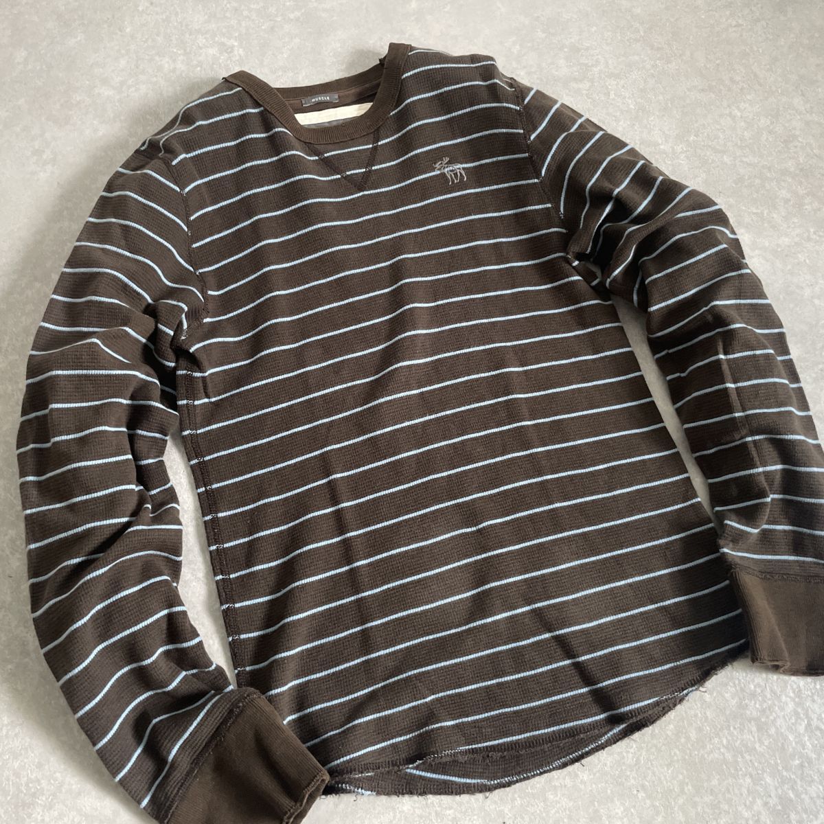 Abercrombie&Fitch●●ロゴ 刺繍 サーマル ワッフル生地 L/S 長袖 ロングスリーブ カットソー●アバクロンビーアンドフィッチ_画像3