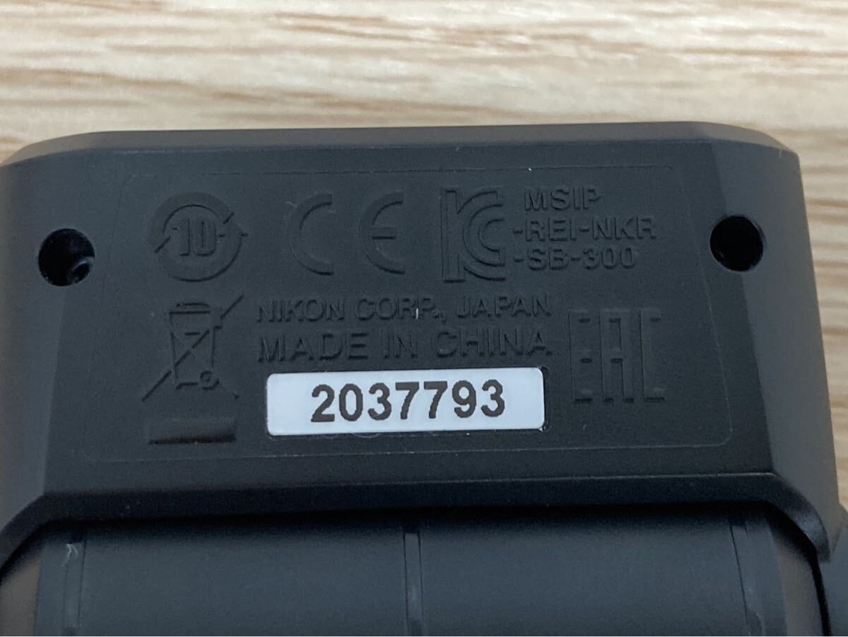 C46【動作未確認】Nikon ニコン SB-300 スピードライト ストロボ カメラ アクセサリー _画像9