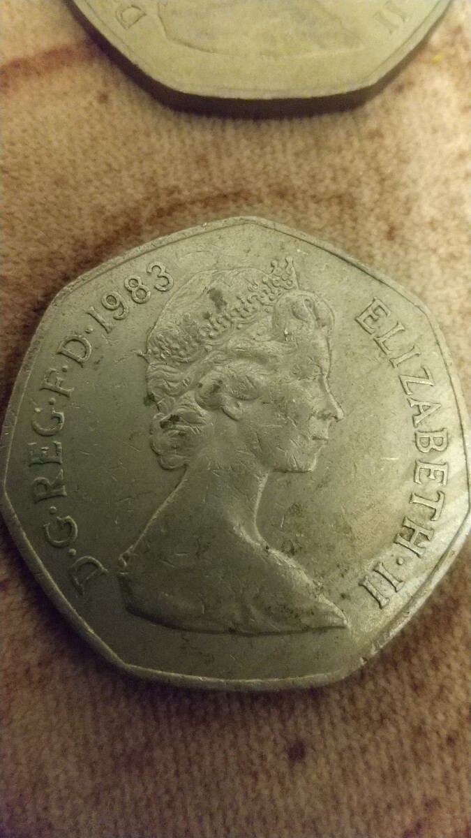 イギリス 50ペンス硬貨 コインアンティーク レトロ_画像1
