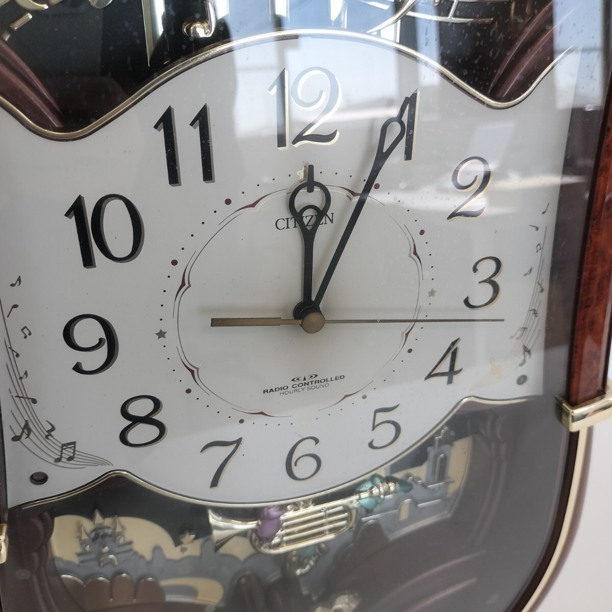 【25*10191】動作OK☆CITIZEN 電波メロディからくり掛時計 パルミューズロンドB 4MN401 シチズン インテリア メロディ6曲 当時物_画像2