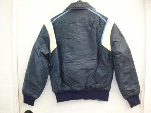 【希少品】ゴールドウィン【中綿入りジャンパー】Mサイズ_画像4