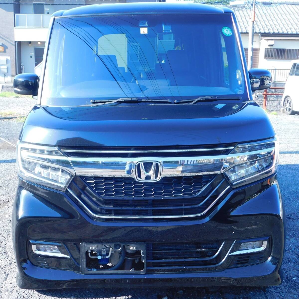 N-BOXカスタムターボ。R2年初登録ホンダセンシング（レーダーブレーキアシスト）無事故＆豪華裝備、車検點(diǎn)検済み令和9年9月まで車検あり